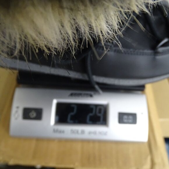 Moon Boot Waterproof Winter Ski Snow Boots With Faux Fur Trim Women Size 7 - Picture 13 of 14